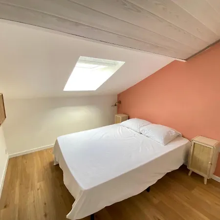 06s - A Deux Pas Du Port - Renove-2 Chambres *